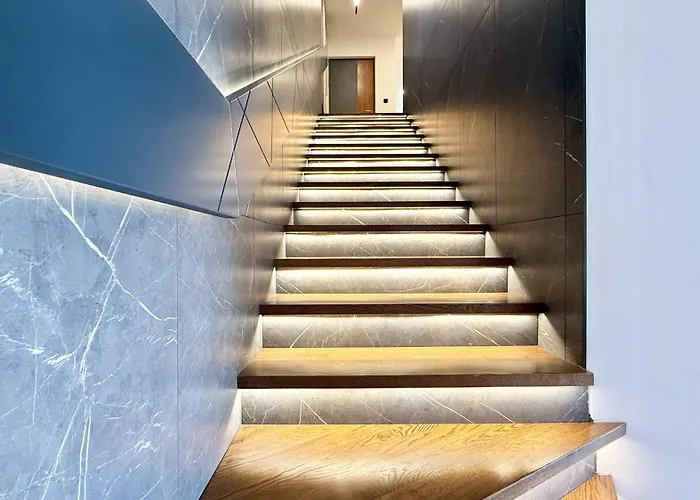 Lux Serene With Heated Pool