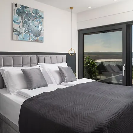 빌라 Lux Serene With Heated Pool *